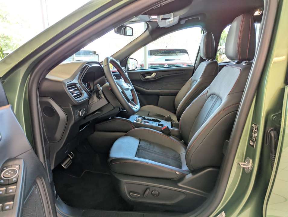 Ford Kuga - Imagem 12