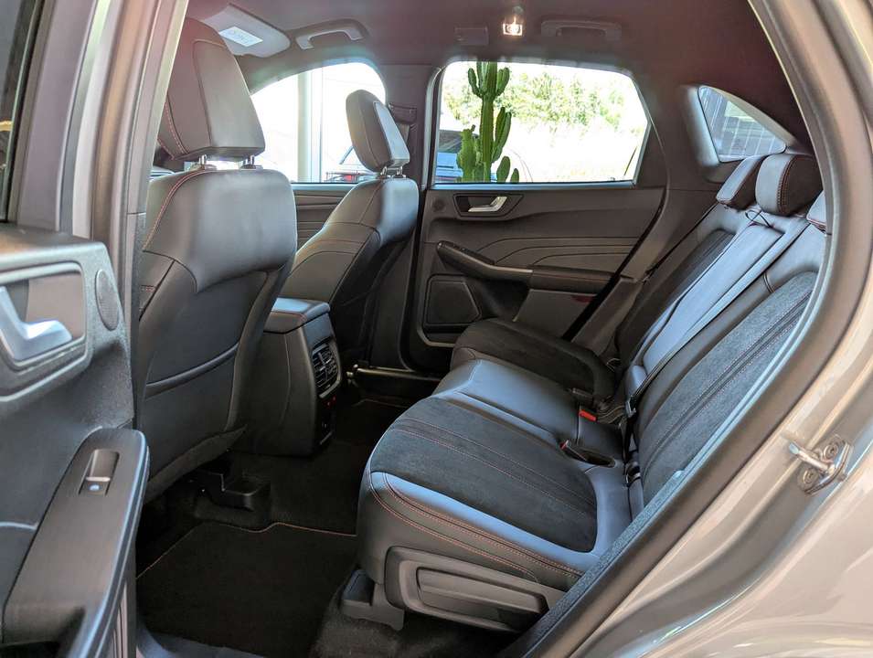 Ford Kuga - Imagem 13