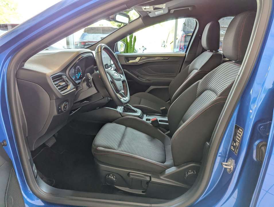Ford Focus - Imagem 12