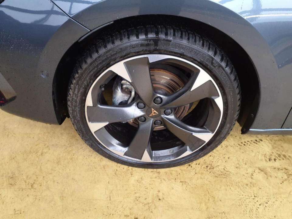 CUPRA Leon - Imagem 11