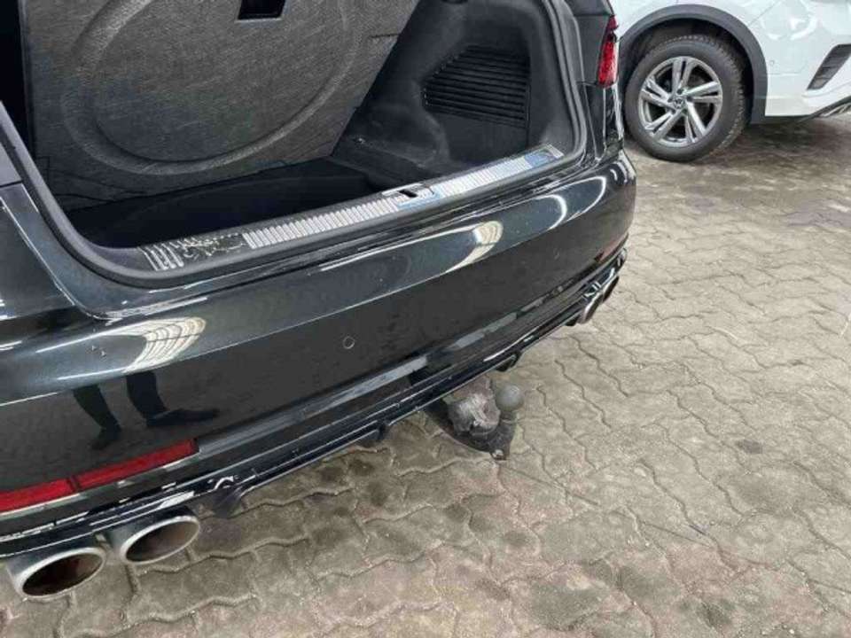 Audi S8 - Imagem 15