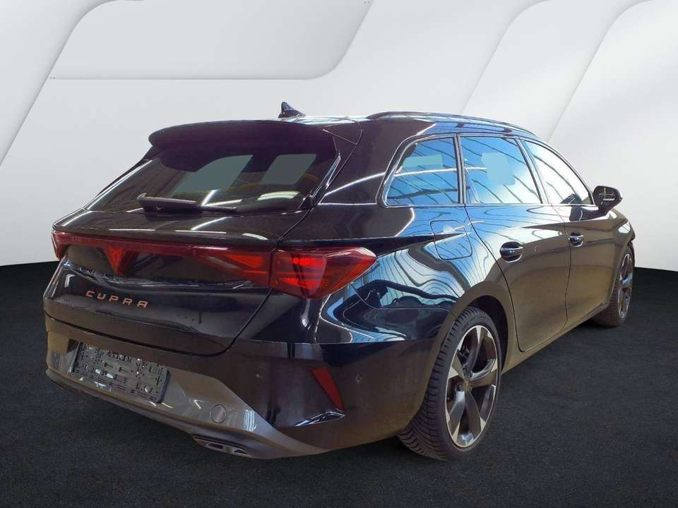 CUPRA Leon - Imagem 2