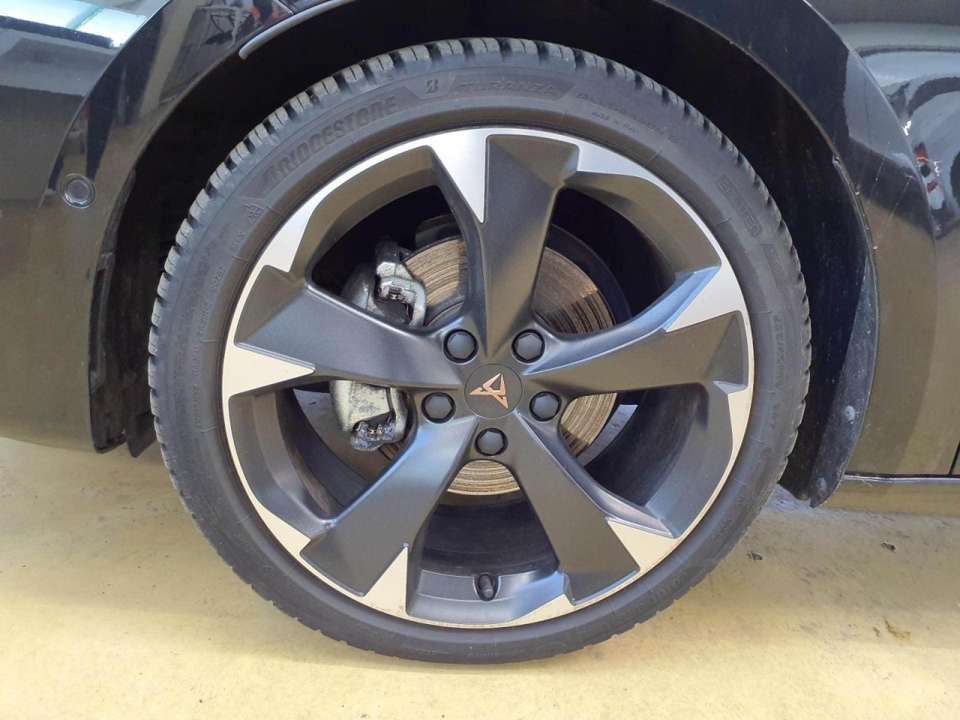 CUPRA Leon - Imagem 10