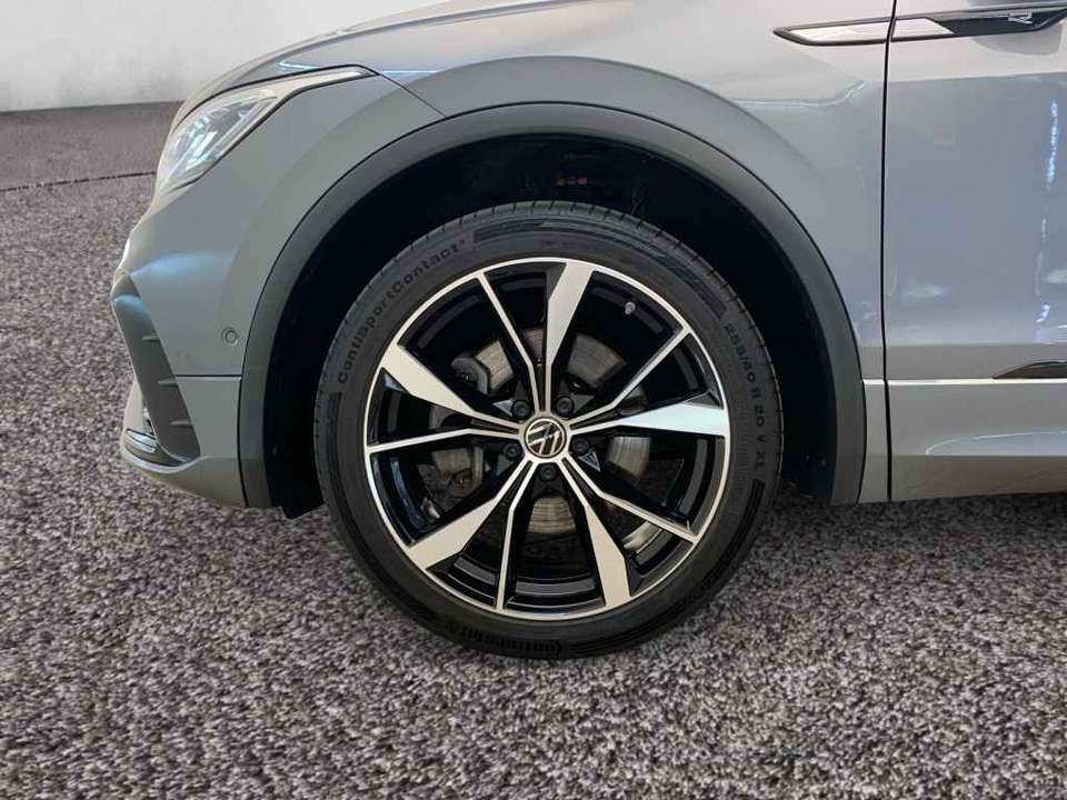 Volkswagen Tiguan Allspace - Imagem 5