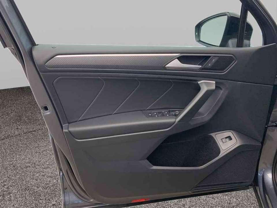 Volkswagen Tiguan Allspace - Imagem 10