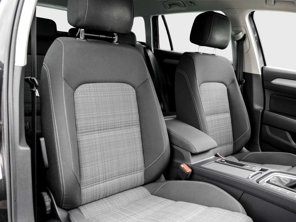 Volkswagen Passat Variant - Imagem 6