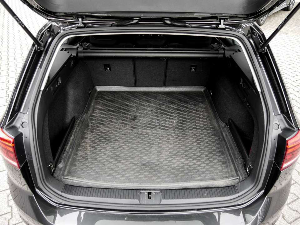 Volkswagen Passat Variant - Imagem 12