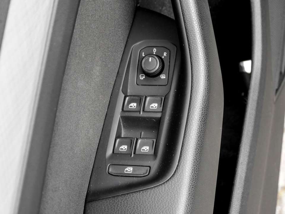 Volkswagen Passat Variant - Imagem 14