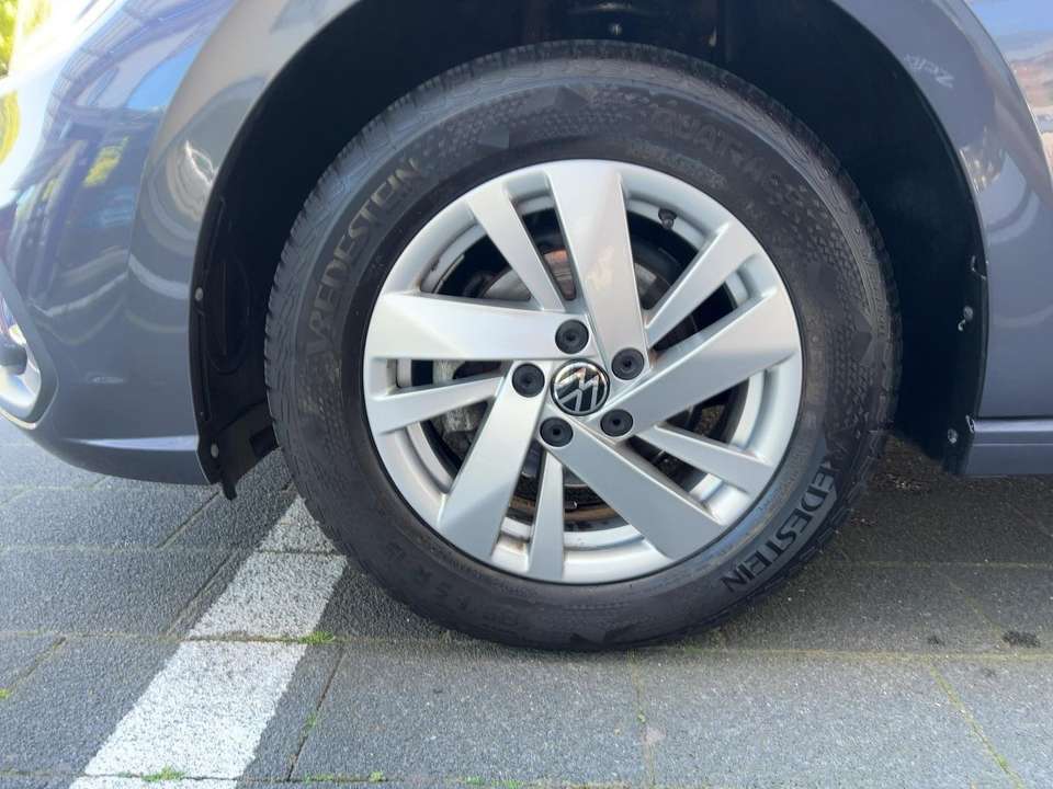 Volkswagen Polo - Imagem 15