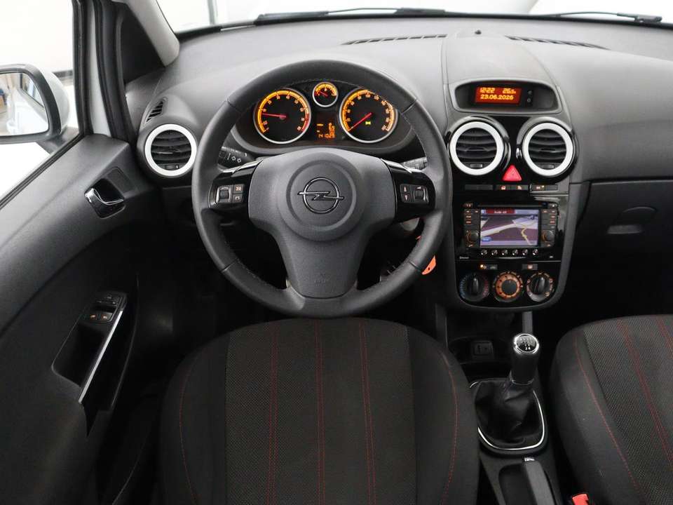 Opel Corsa - Imagem 3