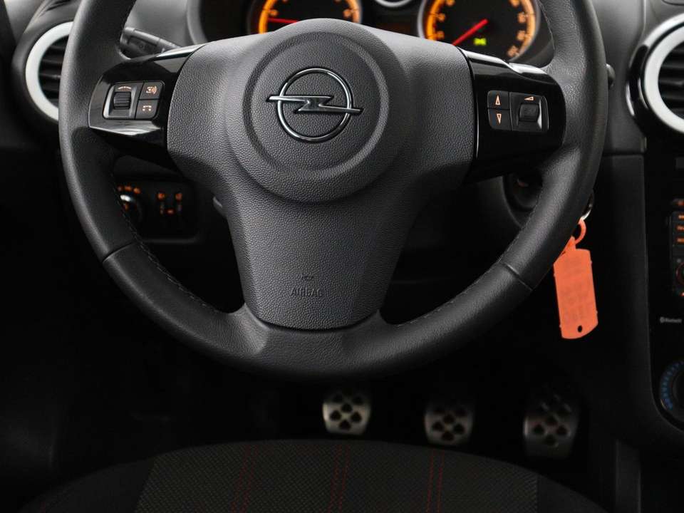 Opel Corsa - Imagem 8