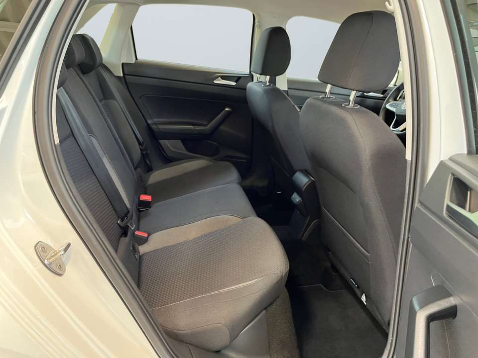 Volkswagen Polo - Imagem 11