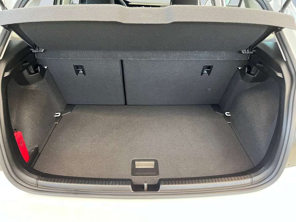 Volkswagen Polo - Imagem 14