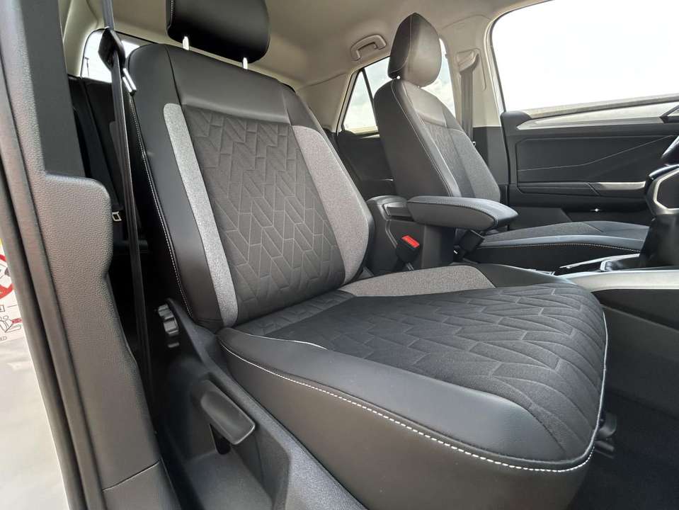 Volkswagen T-Roc - Imagem 12