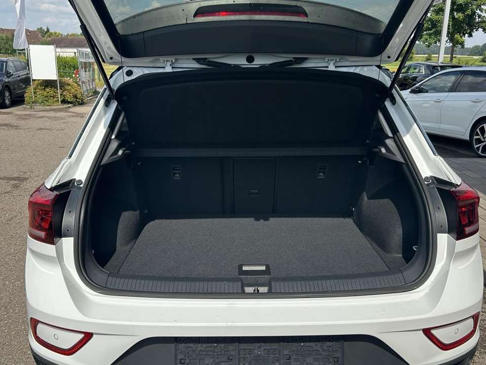 Volkswagen T-Roc - Imagem 14