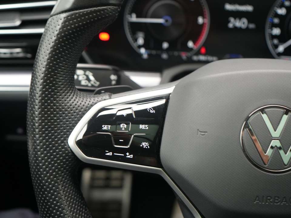 Volkswagen Touareg - Imagem 11