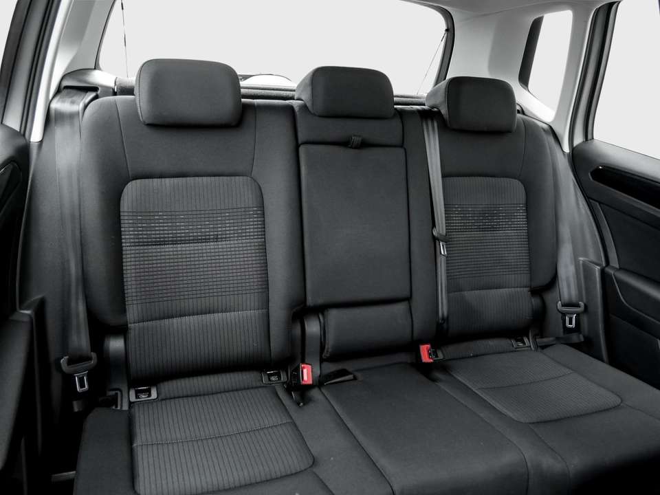 Volkswagen Golf Sportsvan - Imagem 4