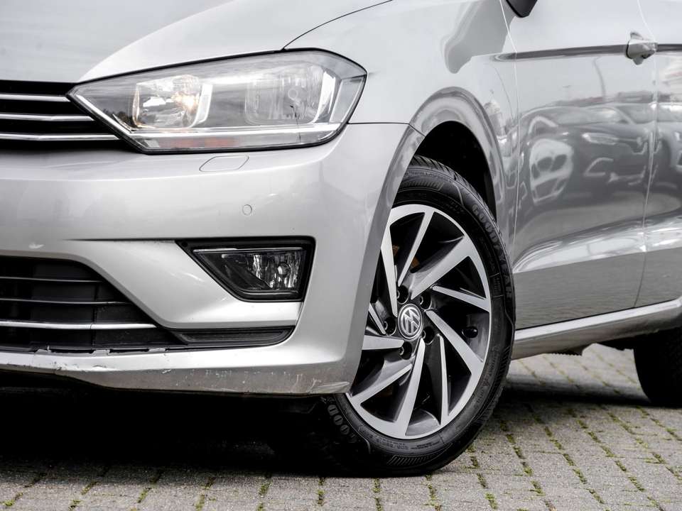 Volkswagen Golf Sportsvan - Imagem 5