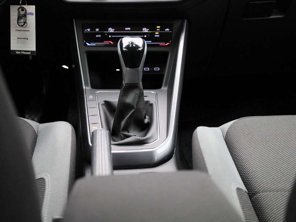 Volkswagen Polo - Imagem 11