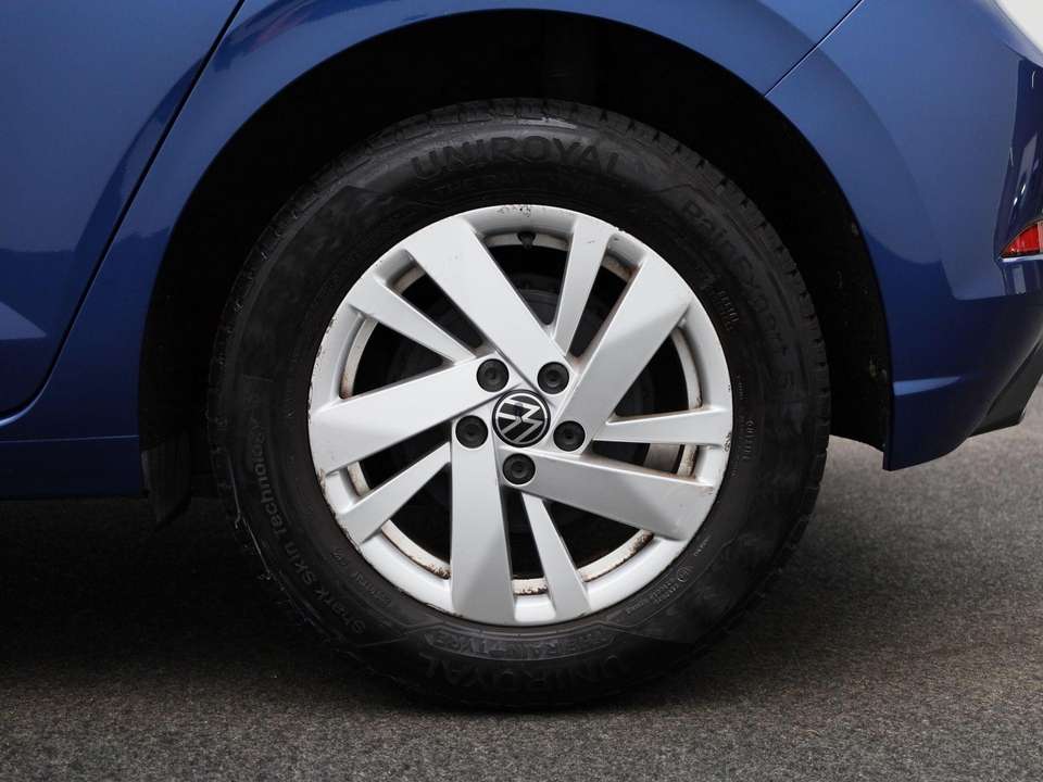 Volkswagen Polo - Imagem 14
