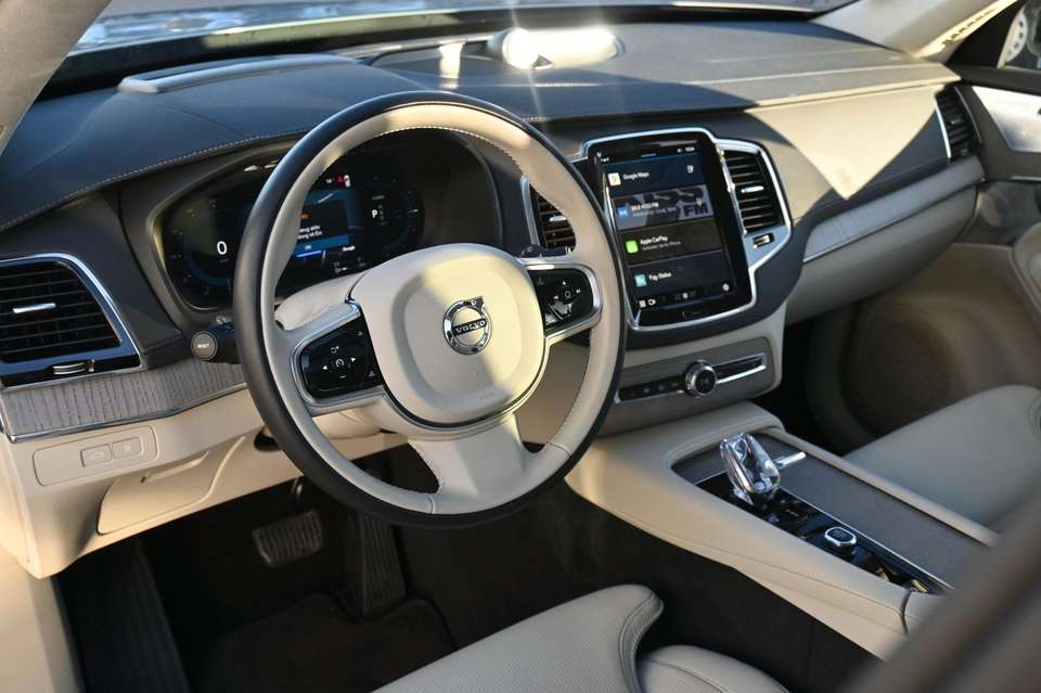 Volvo XC90 - Imagem 1