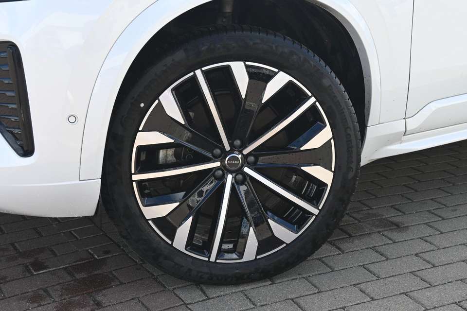 Volvo XC90 - Imagem 2