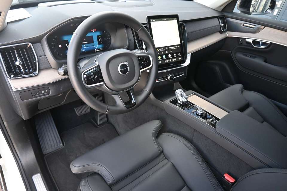 Volvo XC90 - Imagem 12