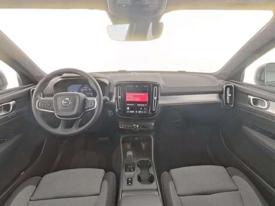 Volvo XC40 - Imagem 8