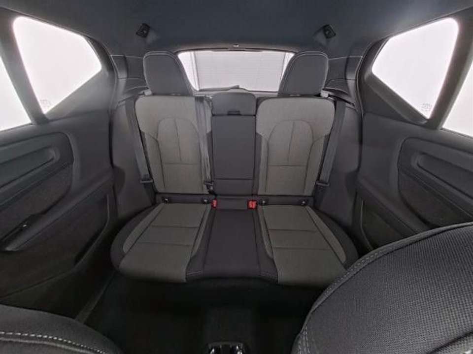 Volvo XC40 - Imagem 10