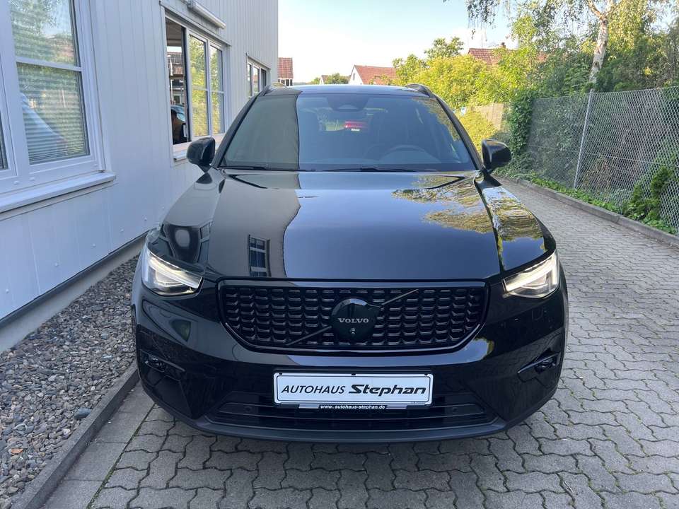 Volvo XC40 - Imagem 2