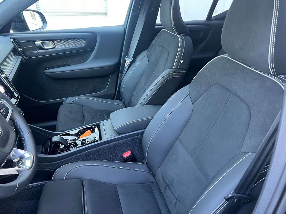 Volvo XC40 - Imagem 12