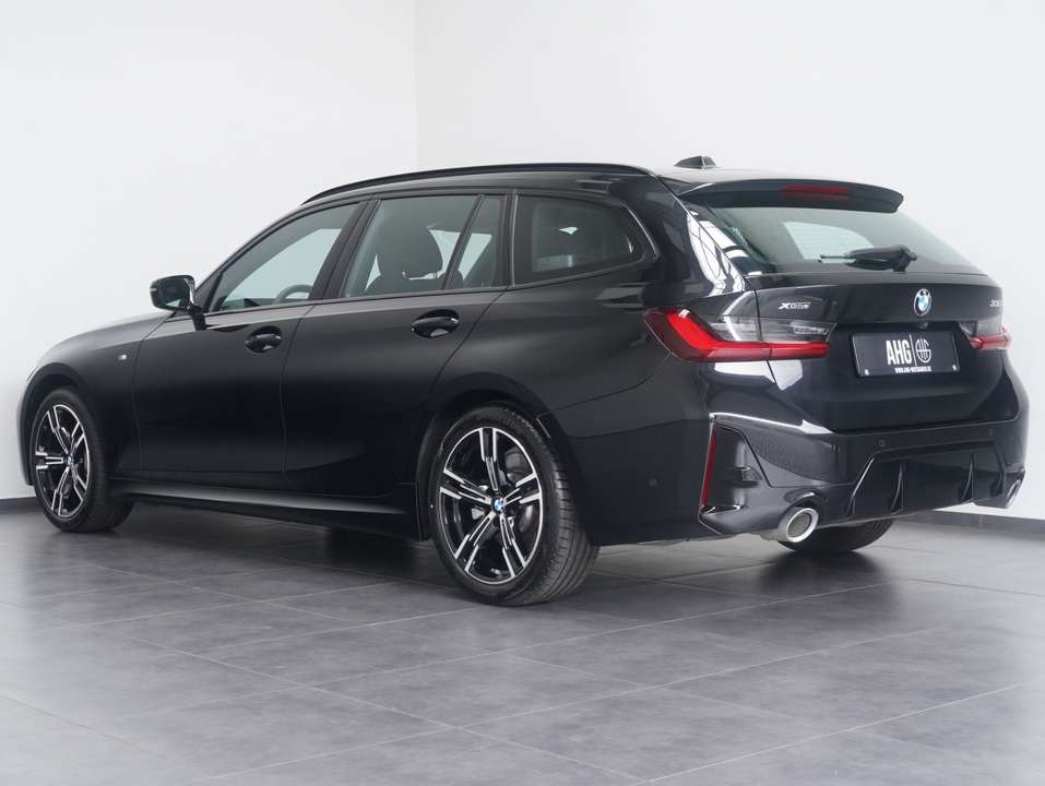BMW 330 - Imagem 3
