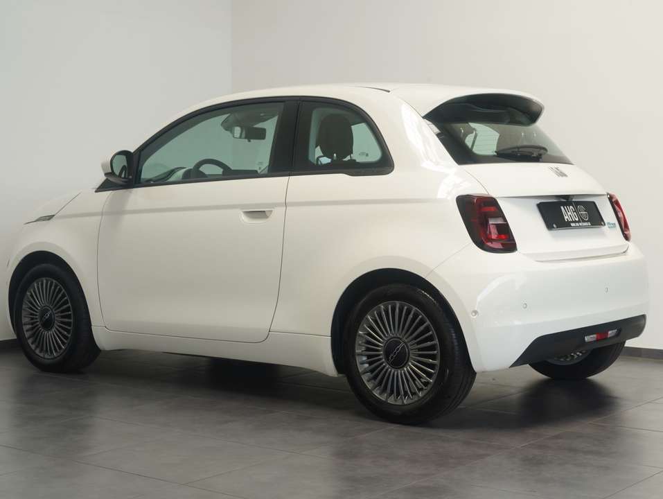 Fiat 500e - Imagem 3