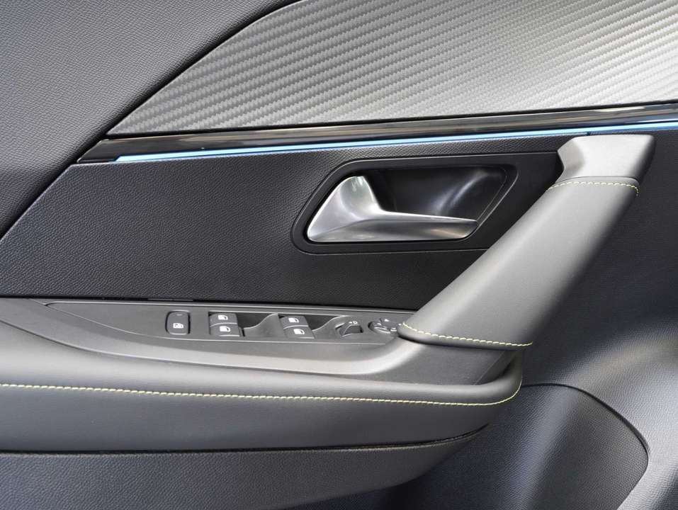 Peugeot 2008 - Imagem 8