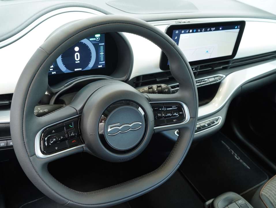 Fiat 500e - Imagem 6