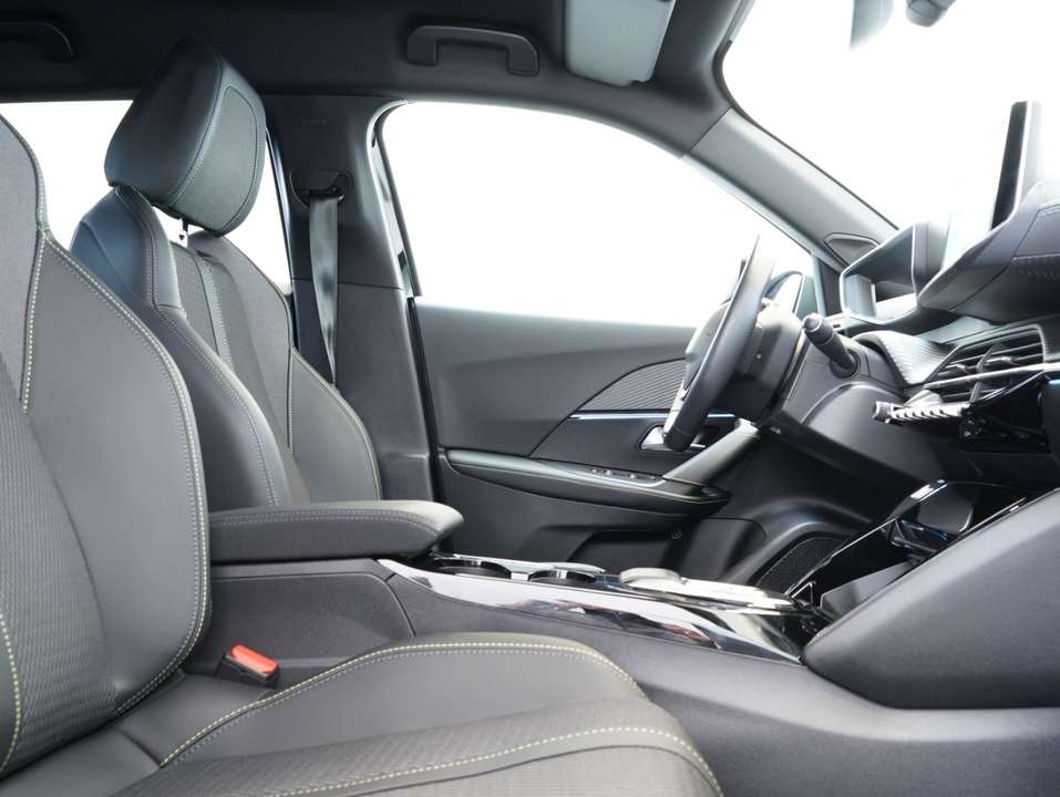 Peugeot 2008 - Imagem 14