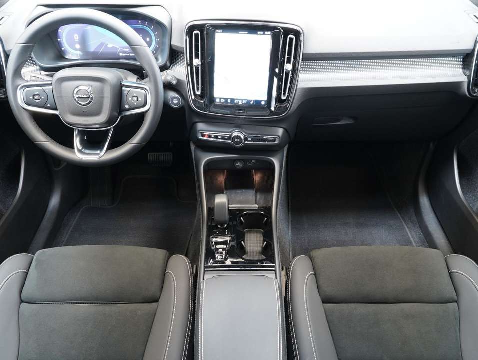 Volvo XC40 - Imagem 10