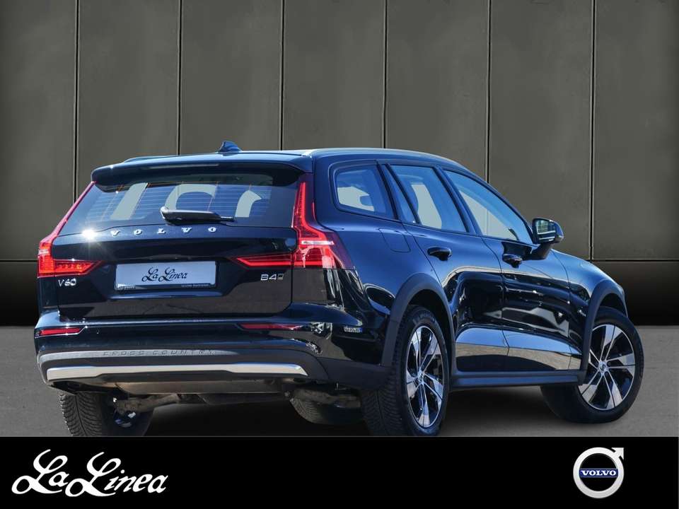 Volvo V60 - Imagem 2