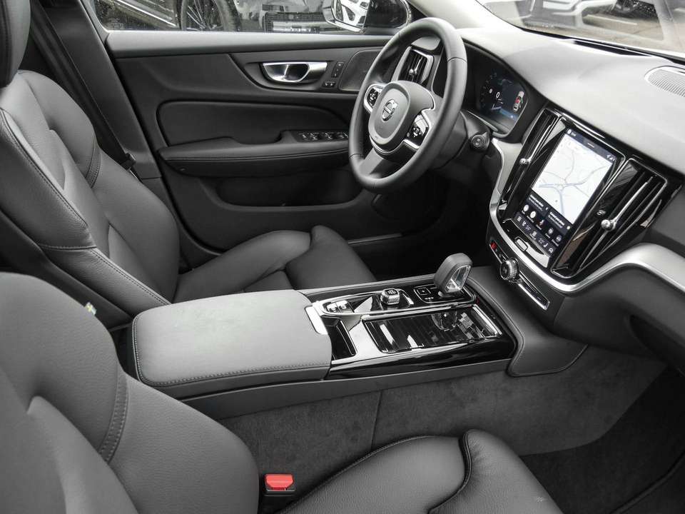 Volvo V60 - Imagem 3