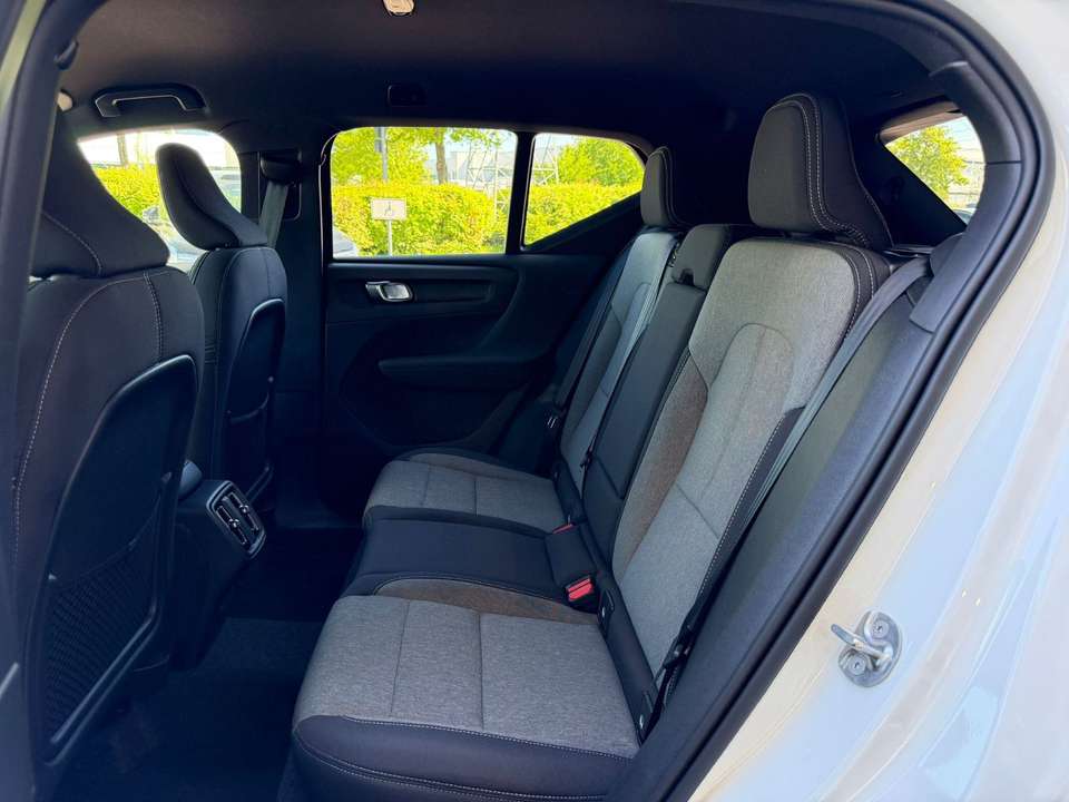 Volvo XC40 - Imagem 11