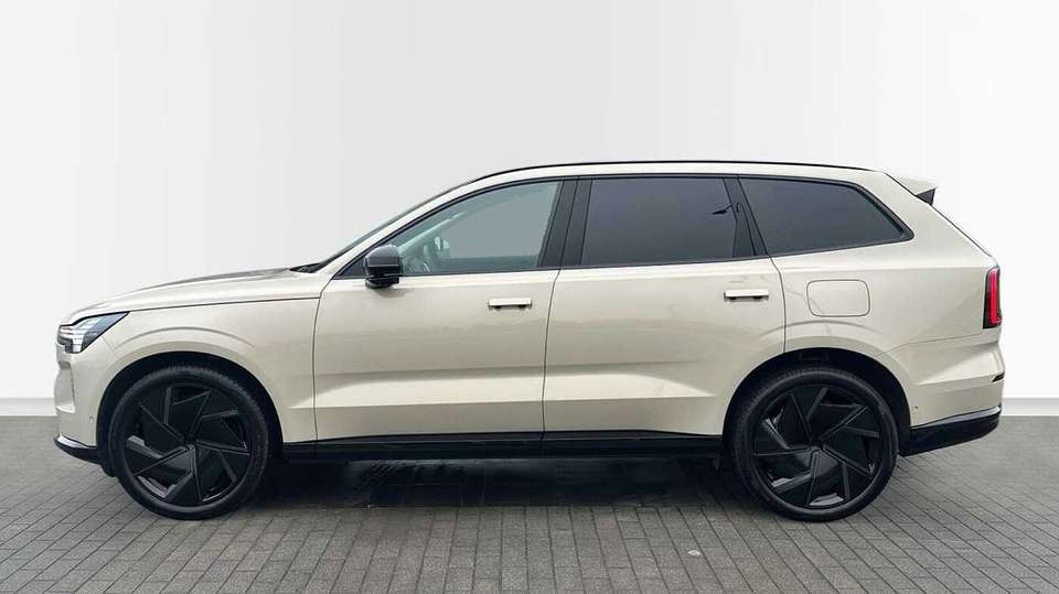 Volvo EX90 - Imagem 3