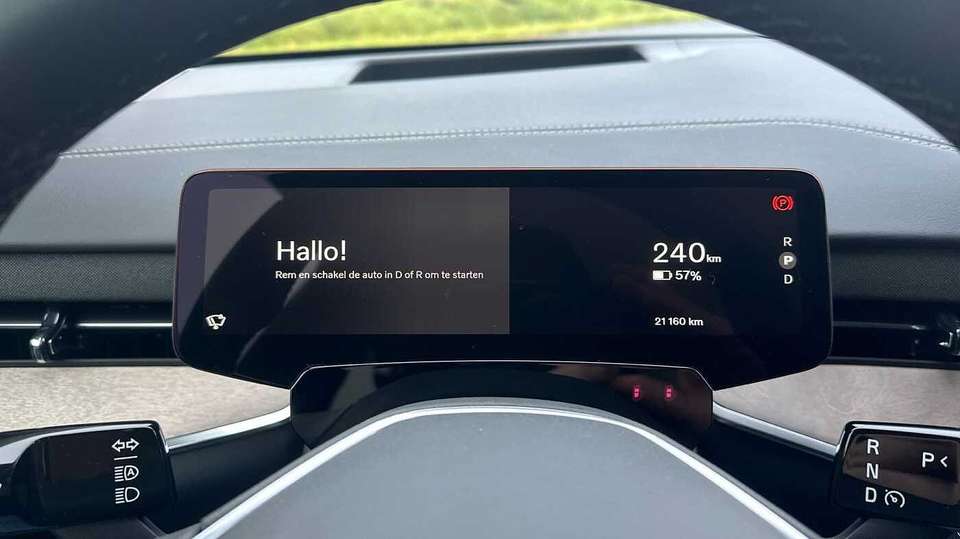Volvo EX90 - Imagem 12
