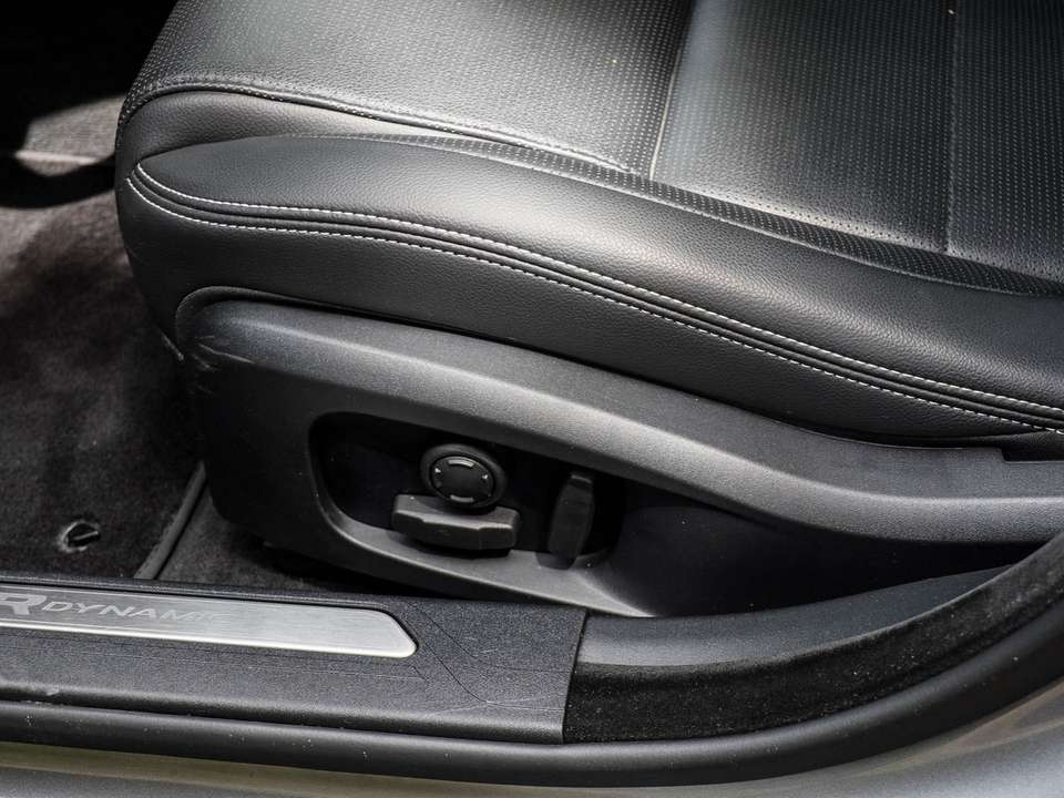 Jaguar XE - Imagem 13