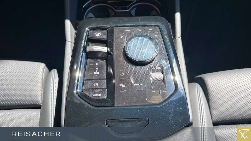 BMW i5 - Imagem 11