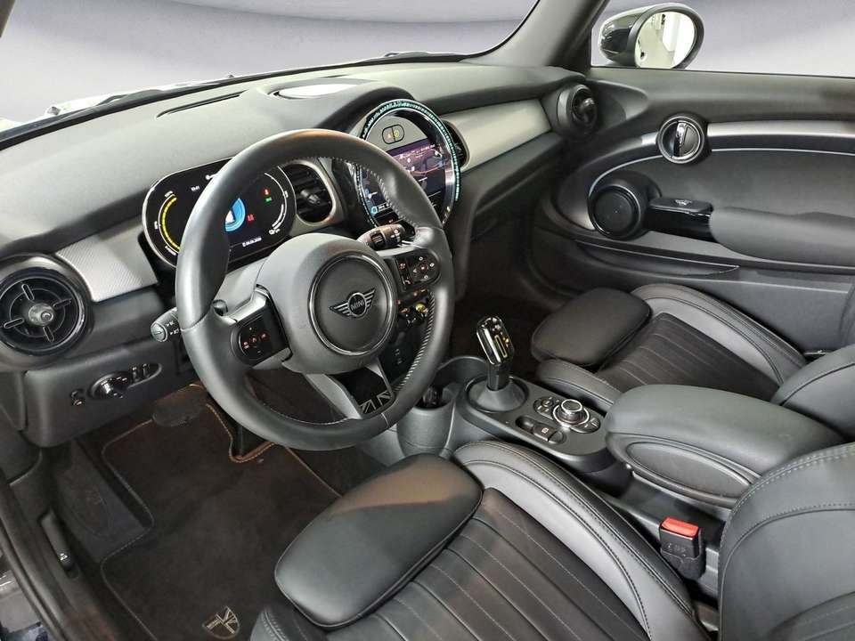 MINI Cooper E - Imagem 11