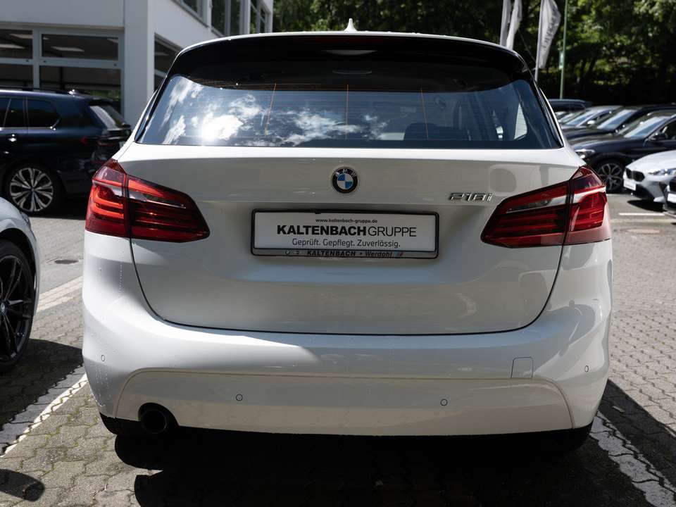BMW 218 - Imagem 6