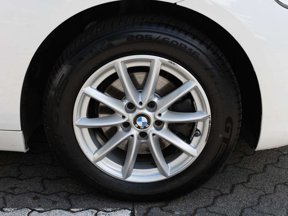 BMW 218 - Imagem 9