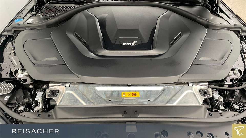BMW i4 - Imagem 7