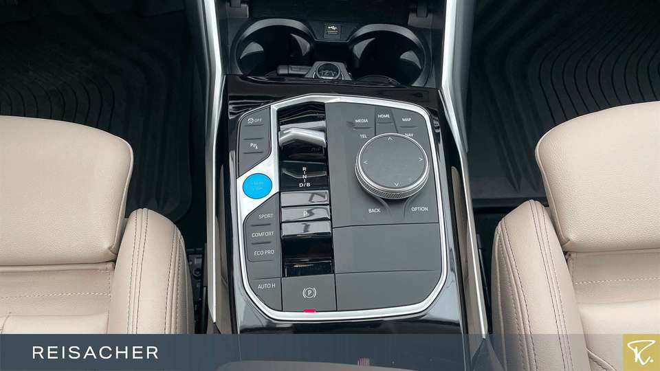 BMW i4 - Imagem 11