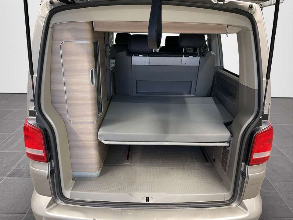Volkswagen T5 Transporter - Imagem 15